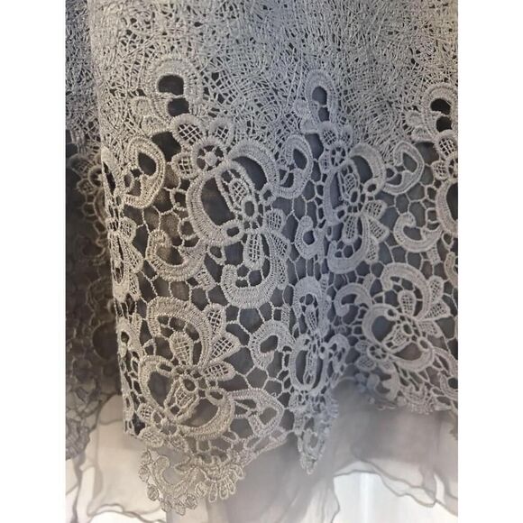 Lace Gray Blouse L Custom Made. - Picture 2 of 8